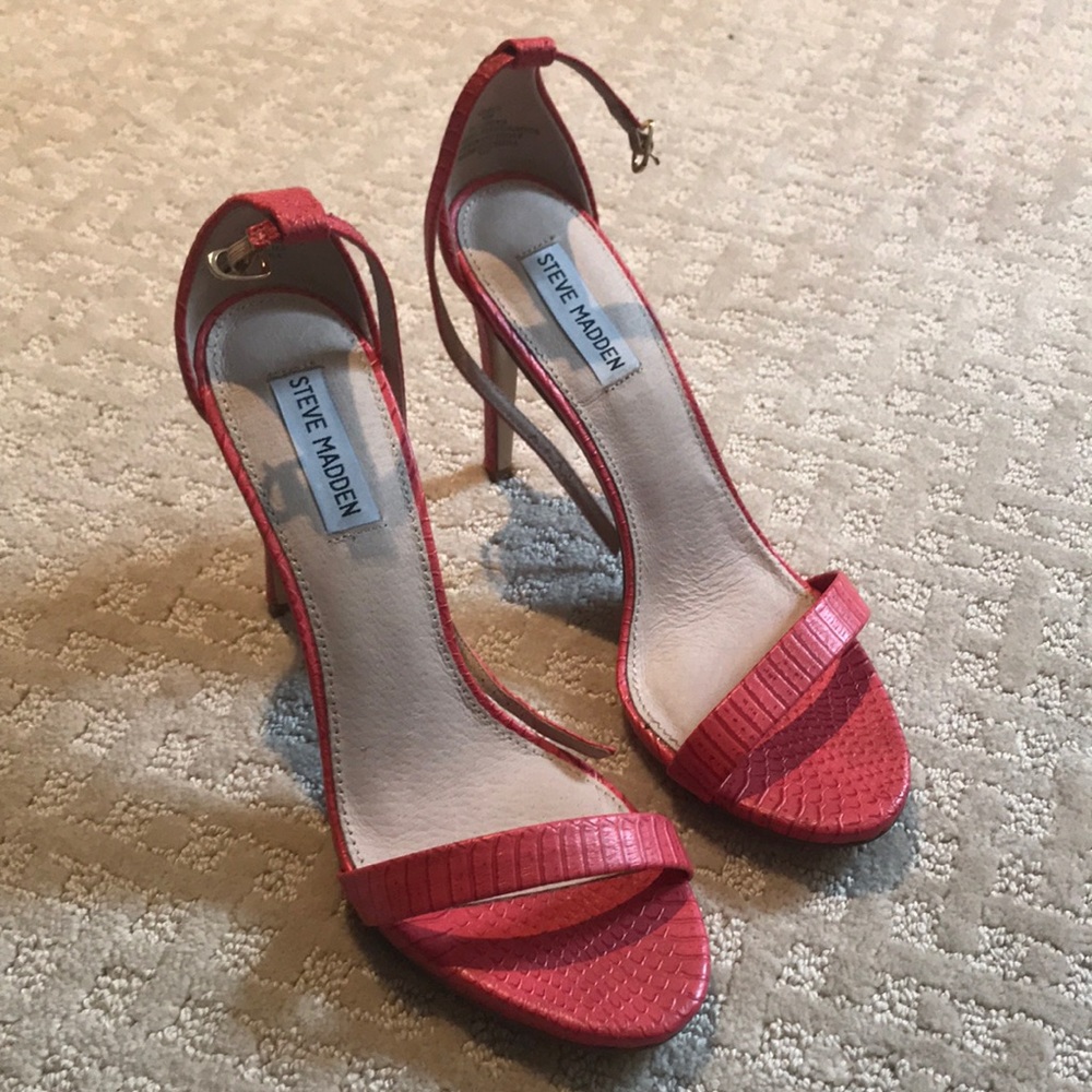 Coral Stecy Heels